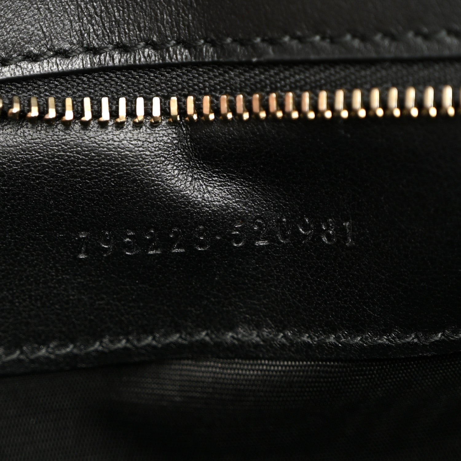 Calfskin Matelasse Small GG Marmont Multi Pocket Shoulder Bag Black