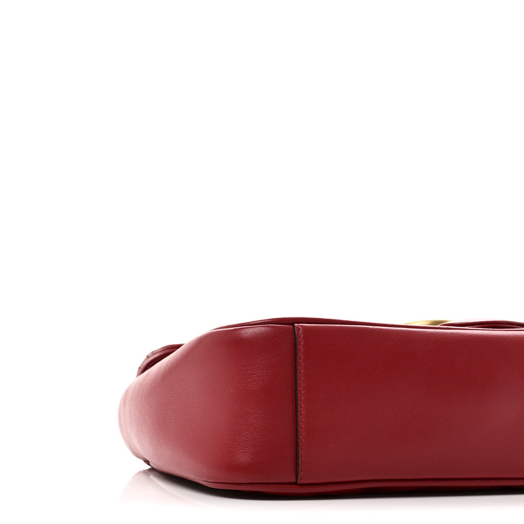 Calfskin Matelasse Small GG Marmont Shoulder Bag Hibiscus Red