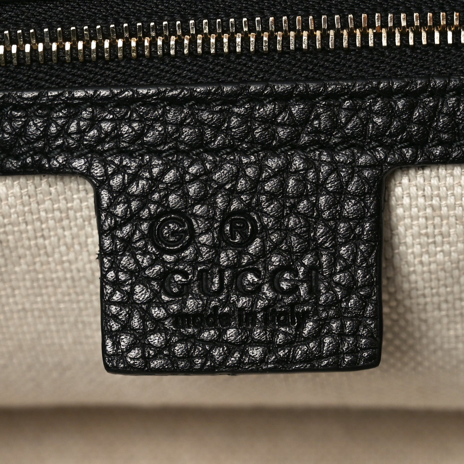 Pebbled Calfskin Large Soho Hobo Black