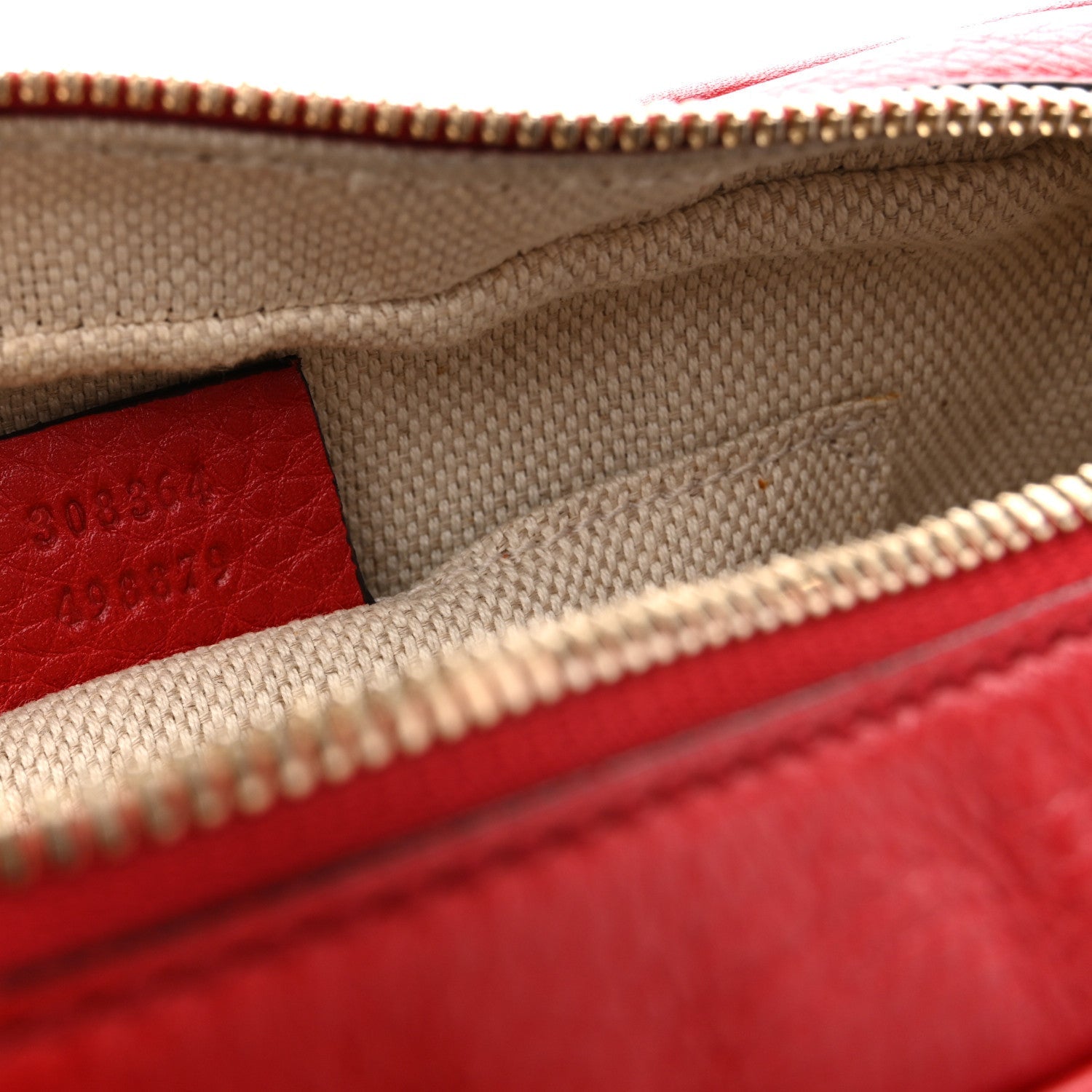 Pebbled Calfskin Small Soho Disco Bag Vibrant Red