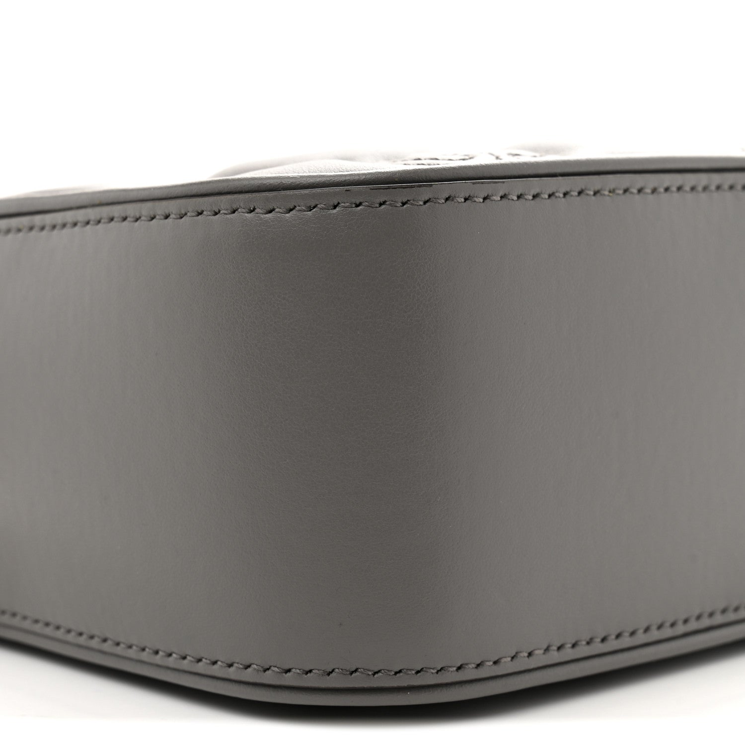 Calfskin GG Matelasse Shoulder Bag Dusty Grey Natural