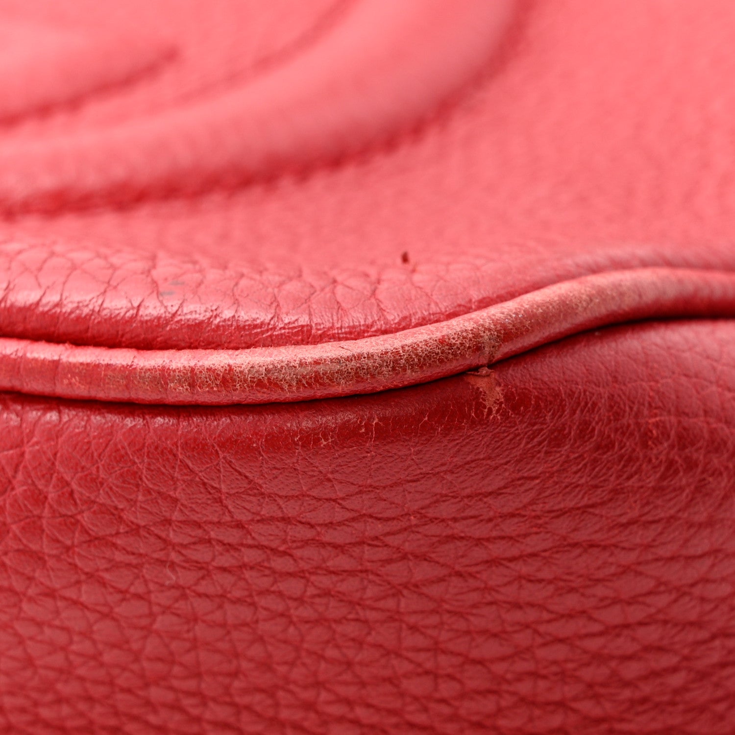 Pebbled Calfskin Small Soho Disco Bag Tabasco Red