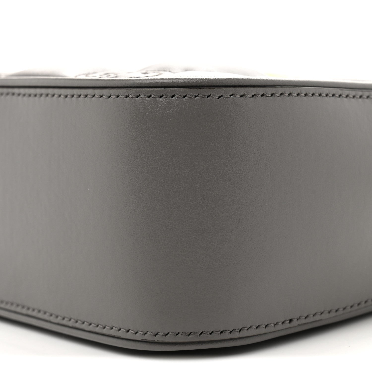 Calfskin GG Matelasse Shoulder Bag Dusty Grey Natural