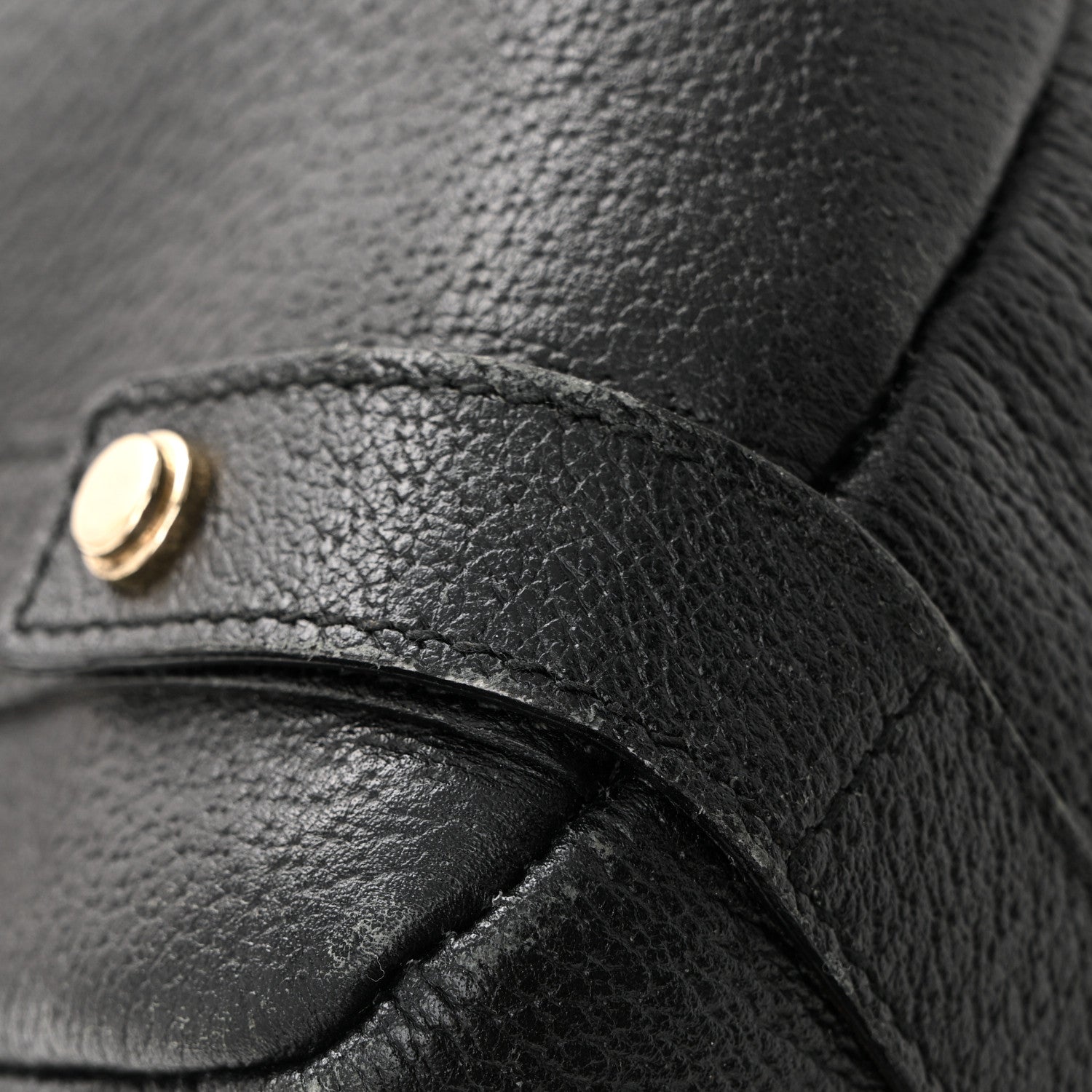 Calfskin Medium Abbey Shoulder Bag Black