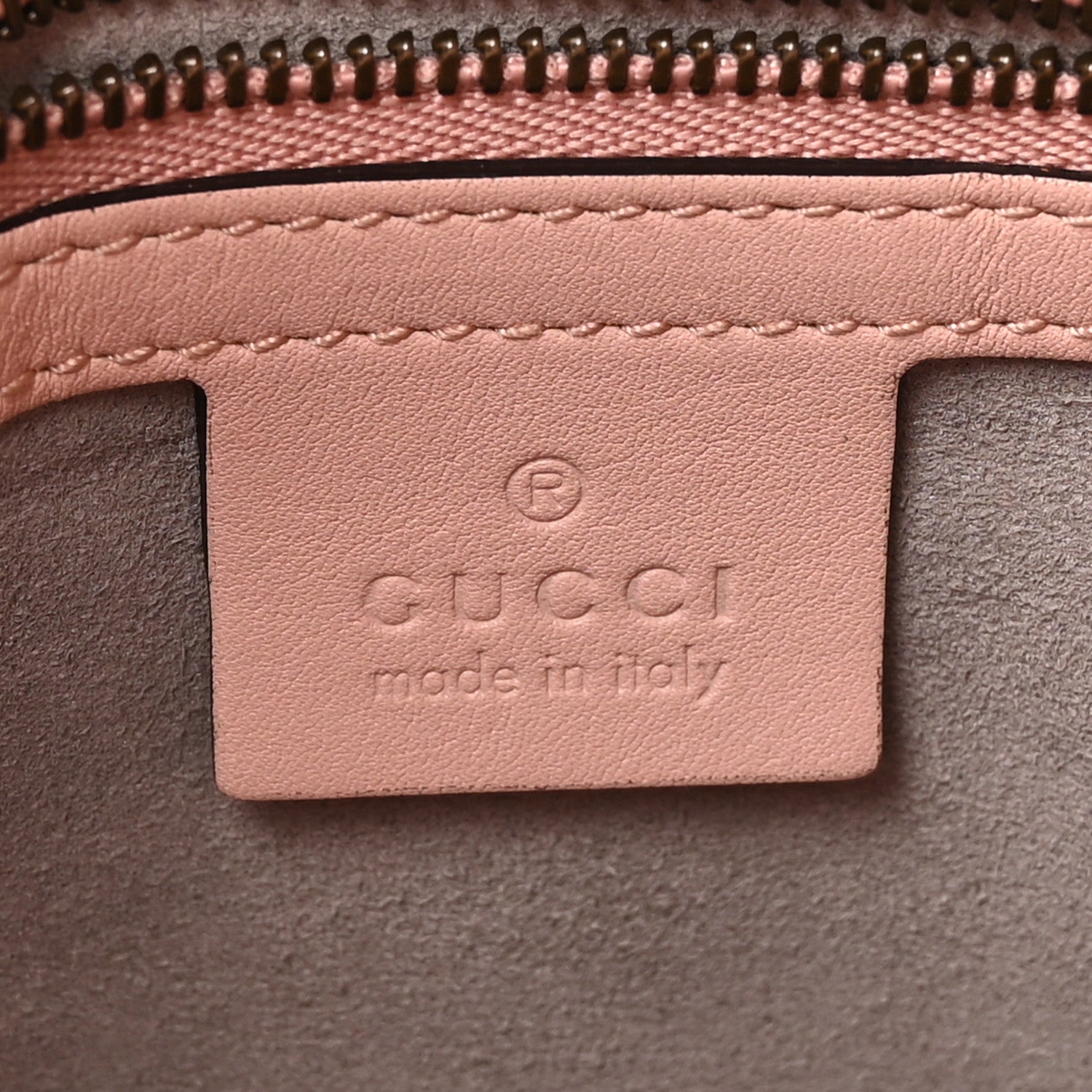 Calfskin Matelasse Medium GG Marmont Open Top Shoulder Bag Perfect Pink
