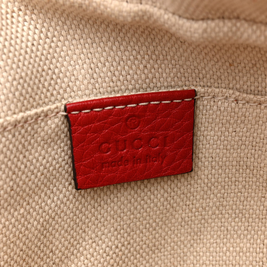Pebbled Calfskin Small Soho Disco Bag Vibrant Red