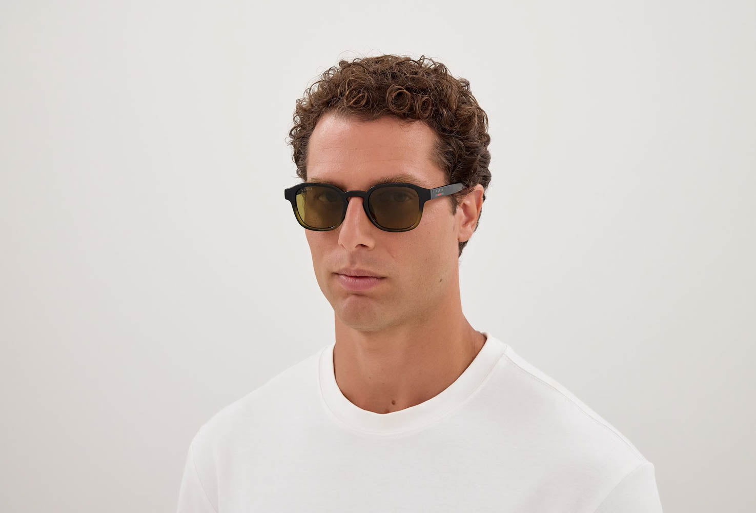 Gucci GG2106S