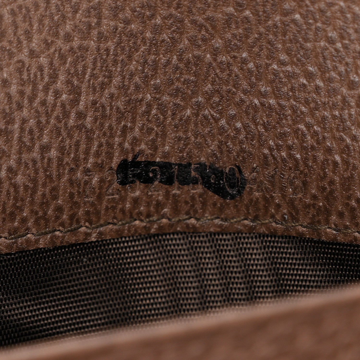 GG Supreme Monogram Textured Dollar Calfskin Blondie Continental Chain Wallet Beige Ebony New Acero