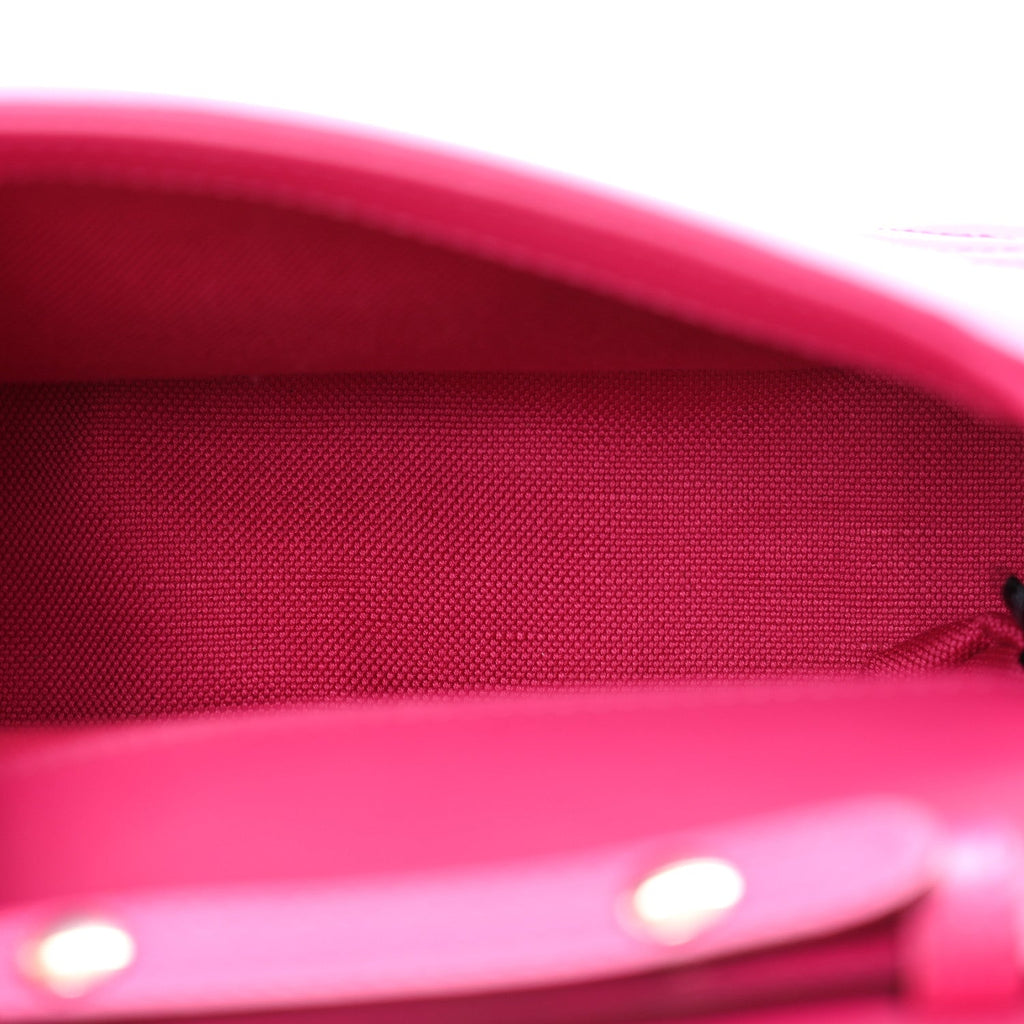 Calfskin Matelasse Monochrome Mini GG Marmont Top Handle Shoulder Bag Classic Fuxia