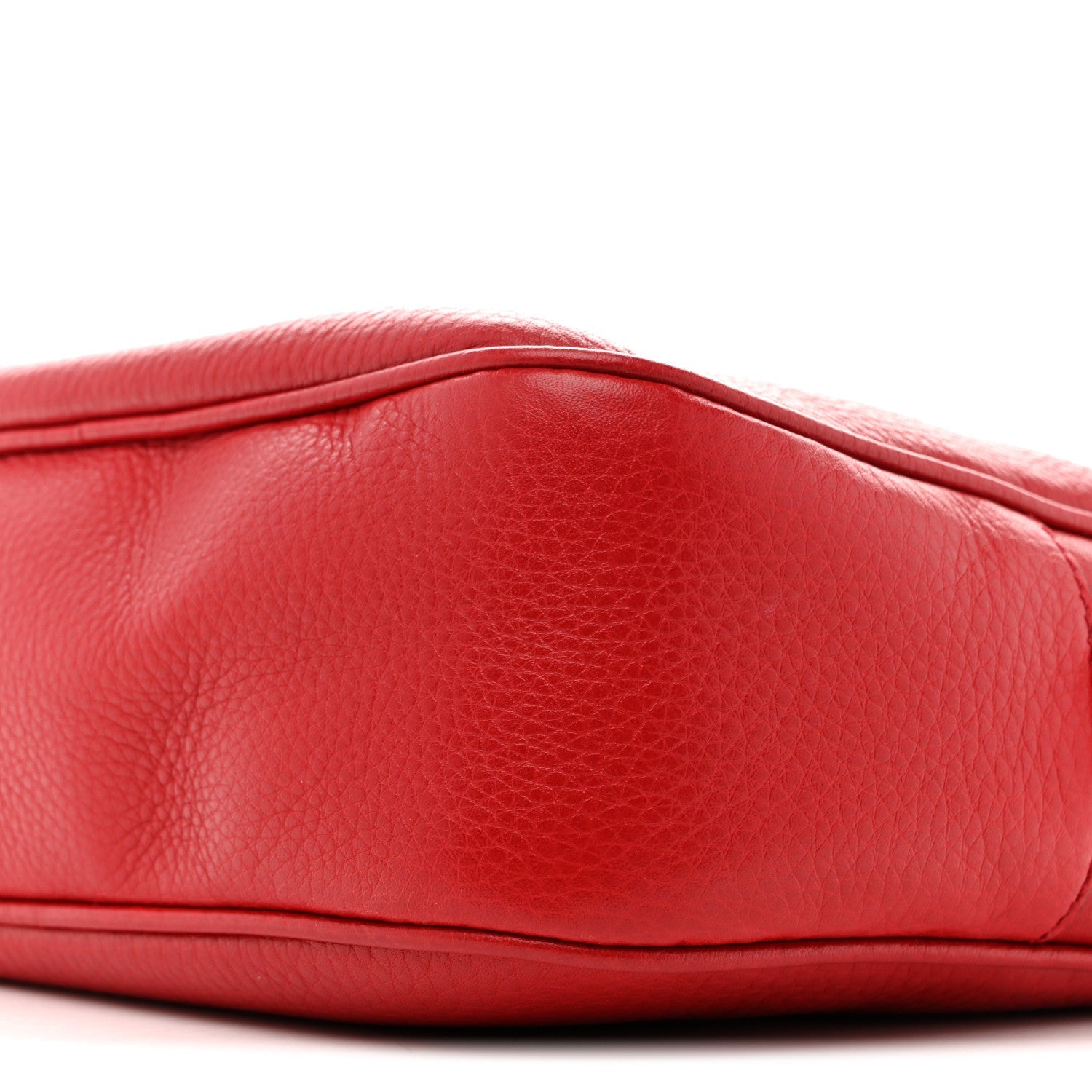 Pebbled Calfskin Small Soho Disco Bag Vibrant Red