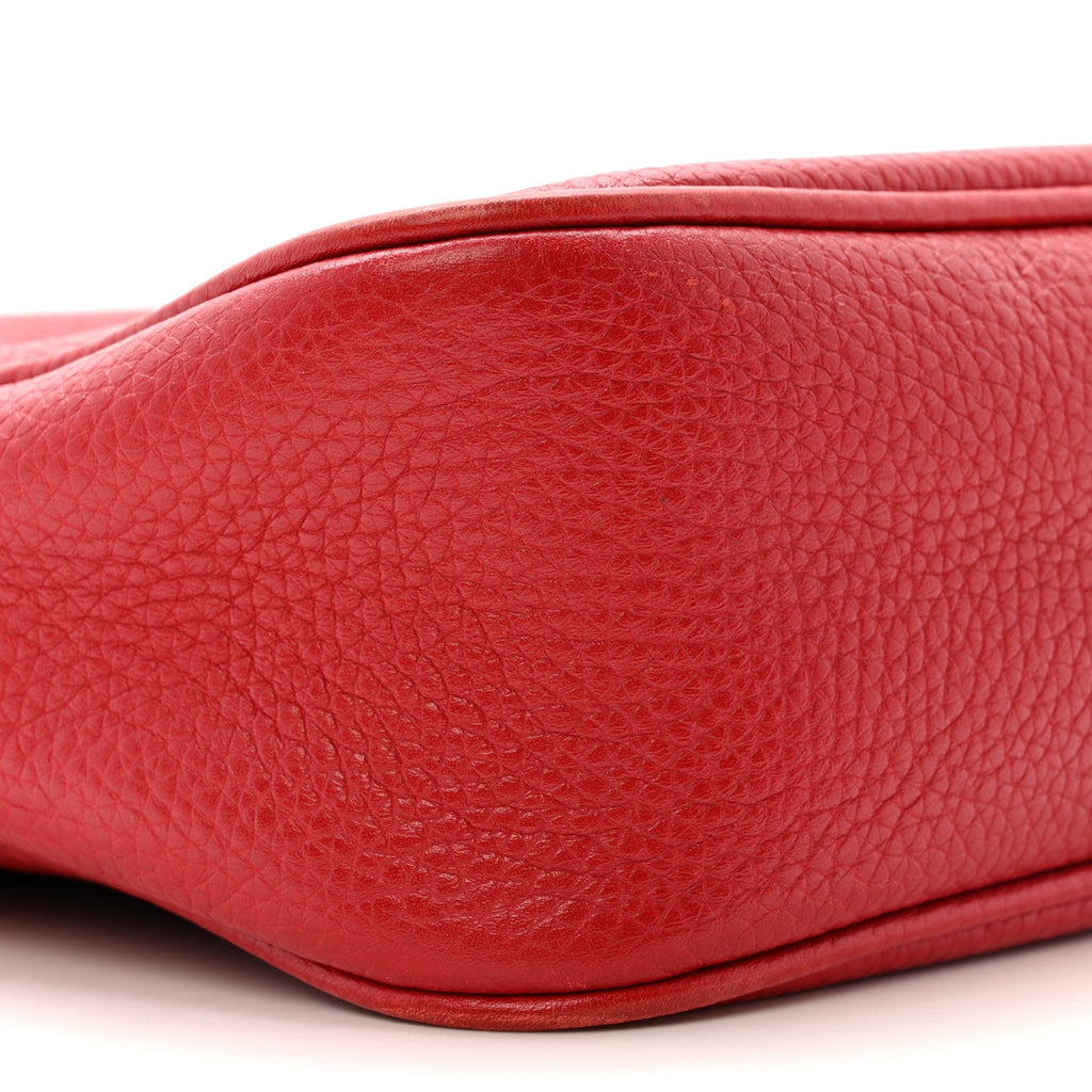 Pebbled Calfskin Small Soho Disco Bag Tabasco Red