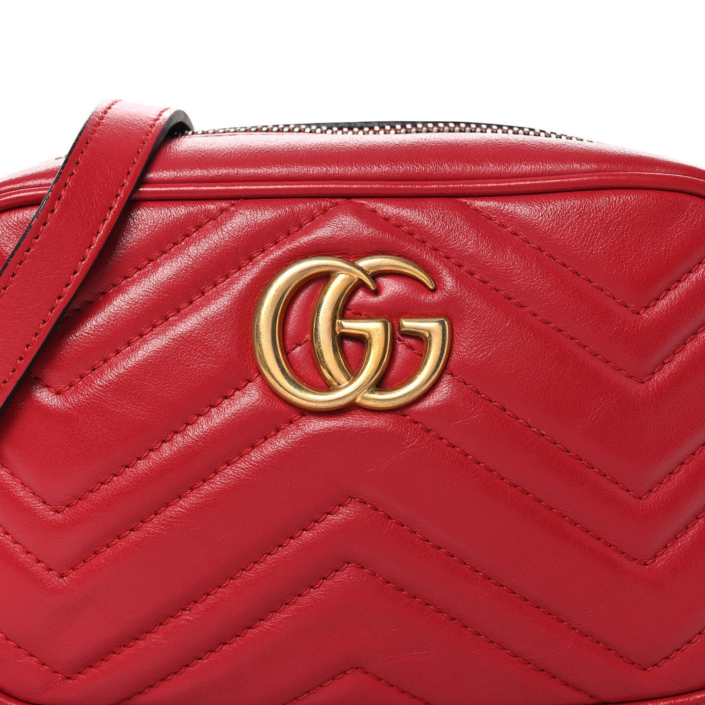 Calfskin Matelasse Mini GG Marmont Chain Shoulder Bag Hibiscus Red