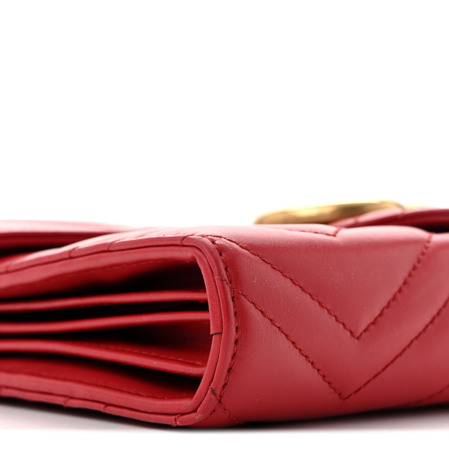 Calfskin Matelasse GG Marmont Chain Wallet Hibiscus Red