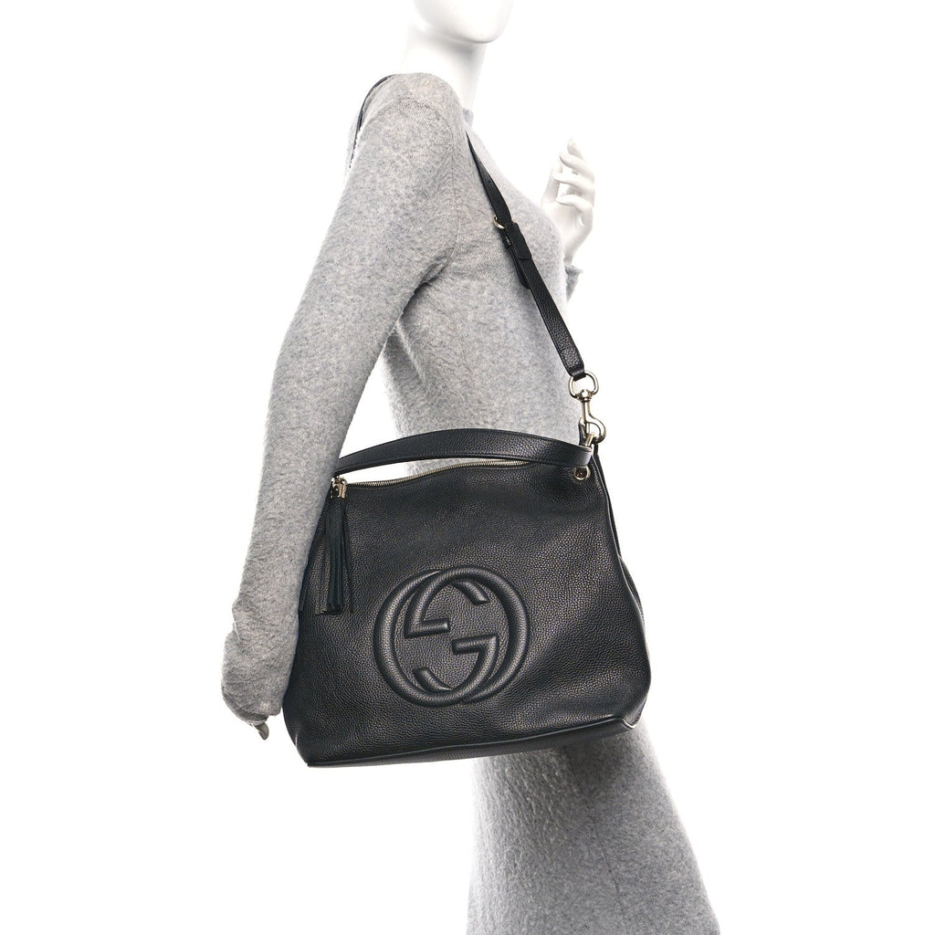 Pebbled Calfskin Large Soho Hobo Black