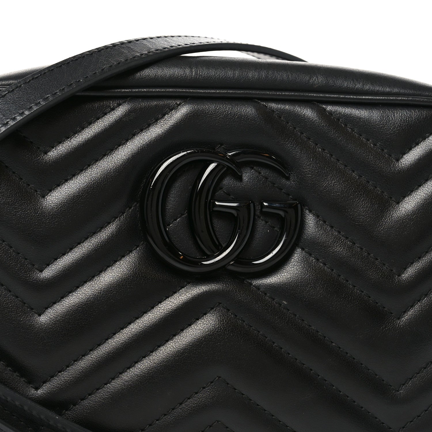 Calfskin Matelasse Monochrome Small GG Marmont Chain Shoulder Bag Black
