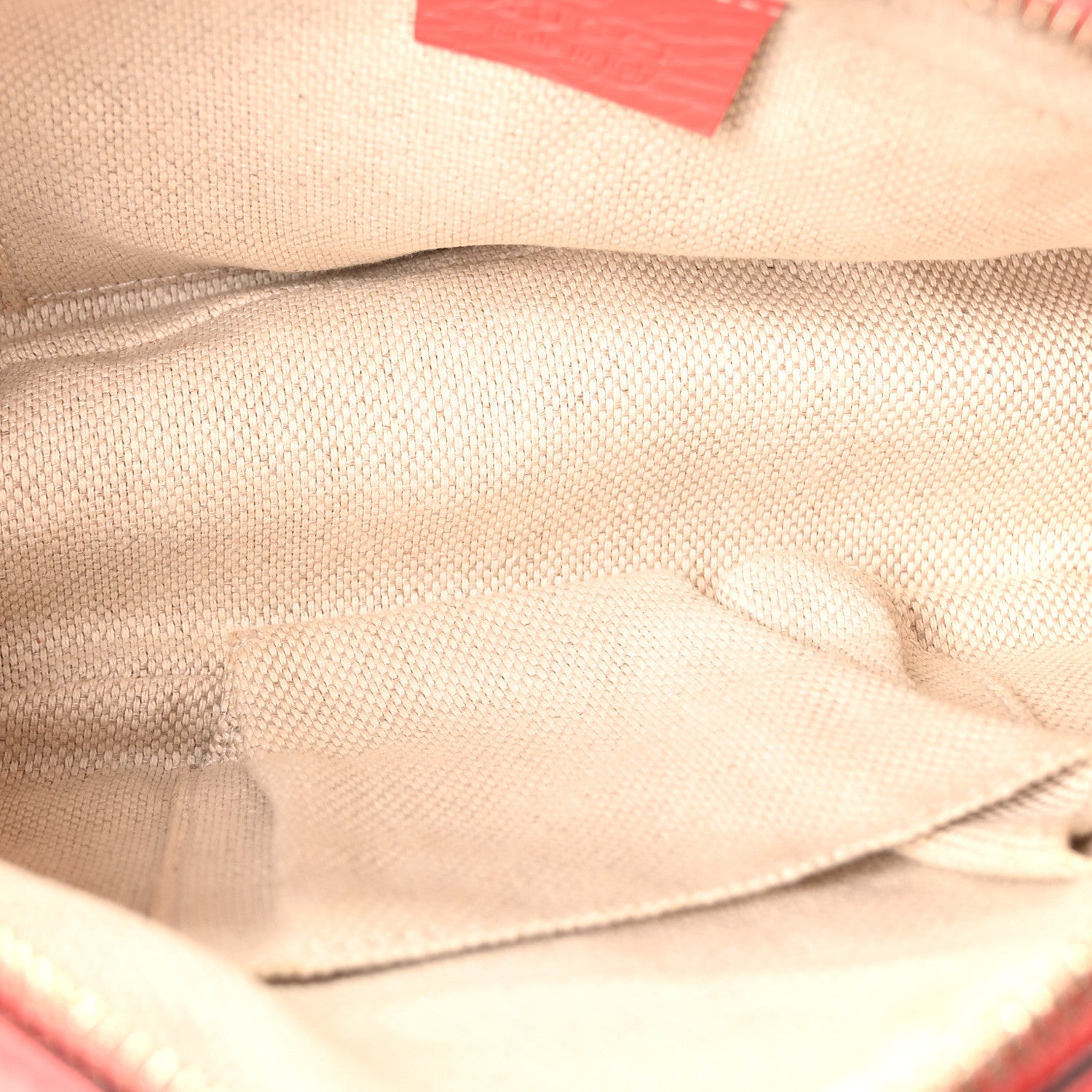 Pebbled Calfskin Small Soho Disco Bag Tabasco Red