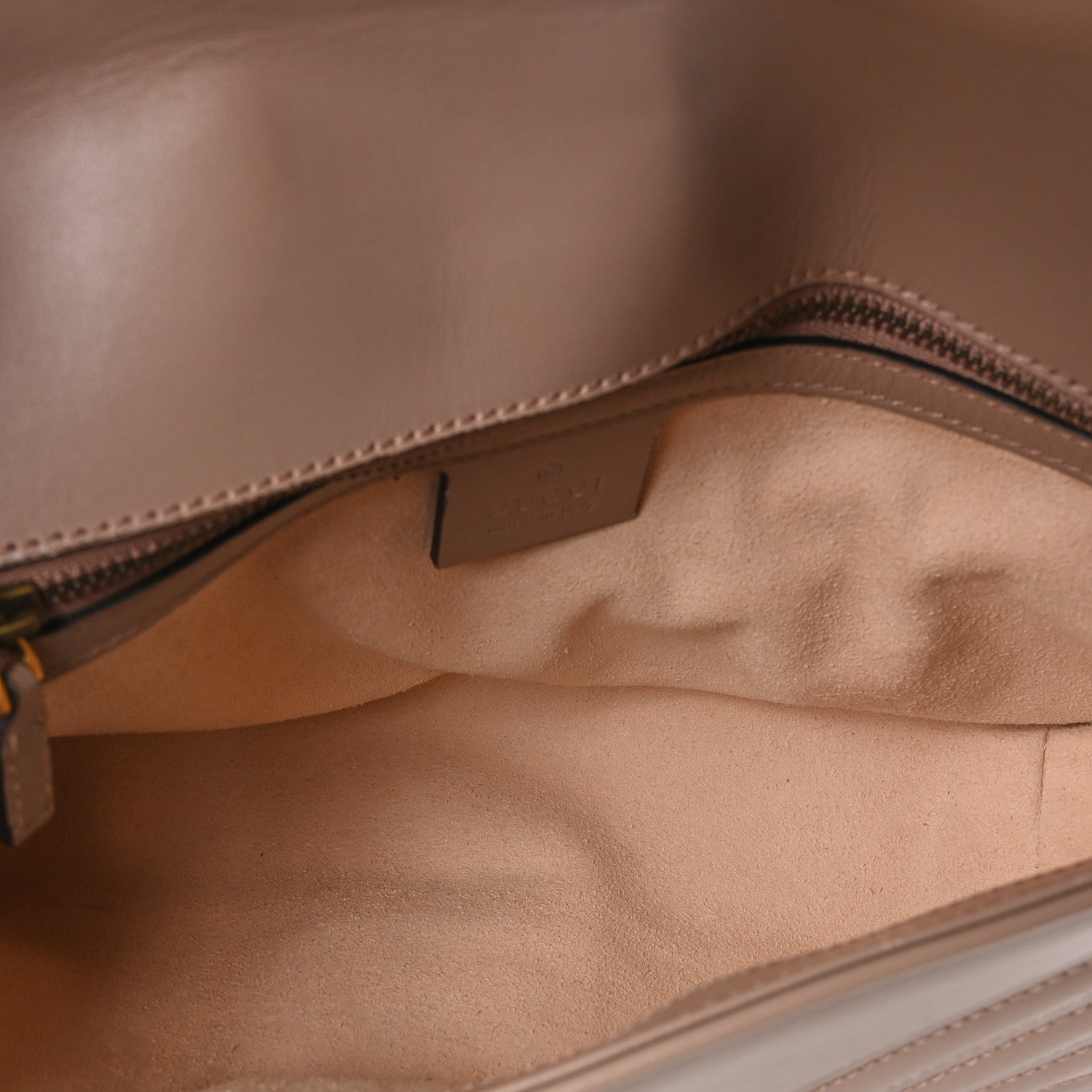 Calfskin Matelasse Small GG Marmont Shoulder Bag Porcelain Rose