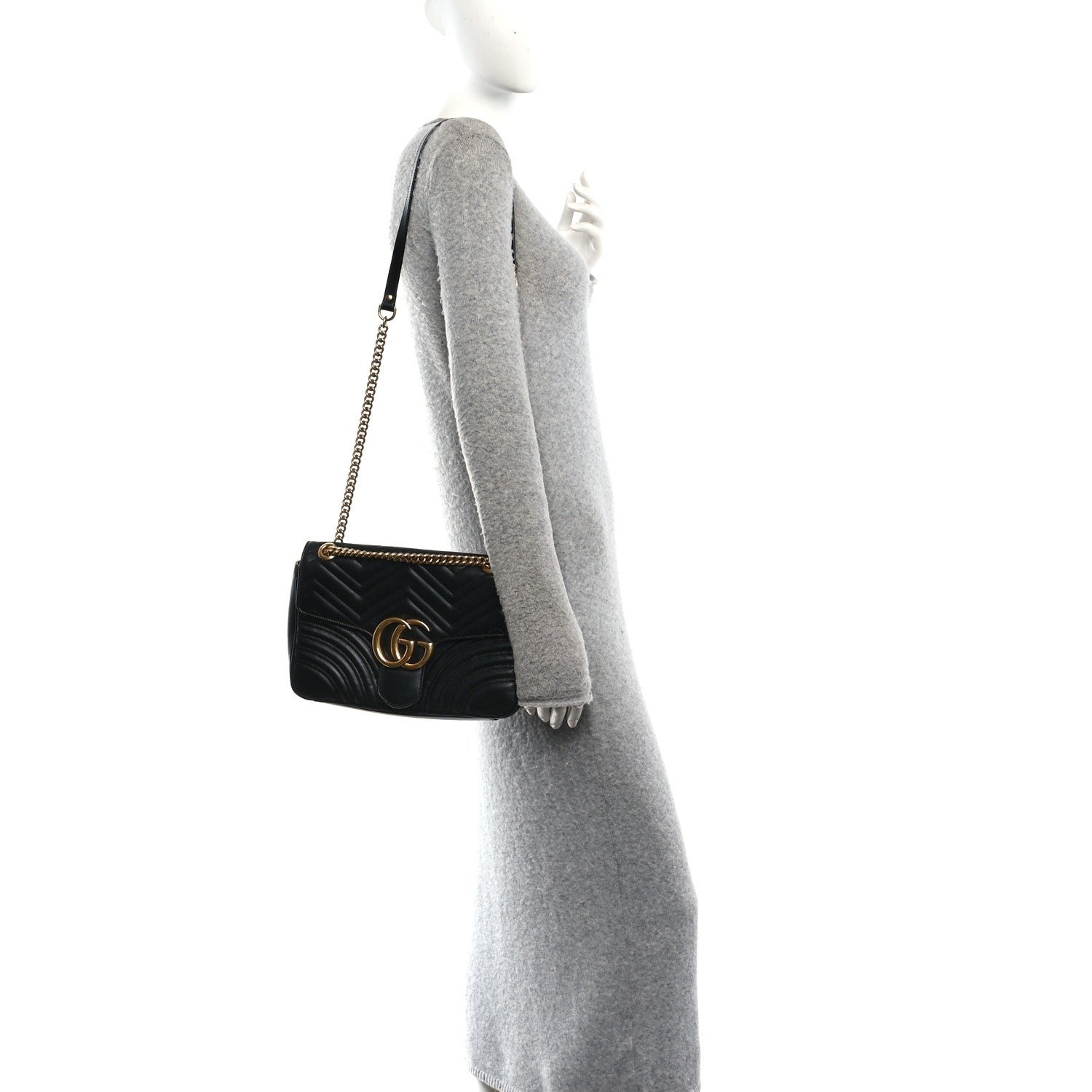 Calfskin Matelasse Medium GG Marmont Shoulder Bag Black