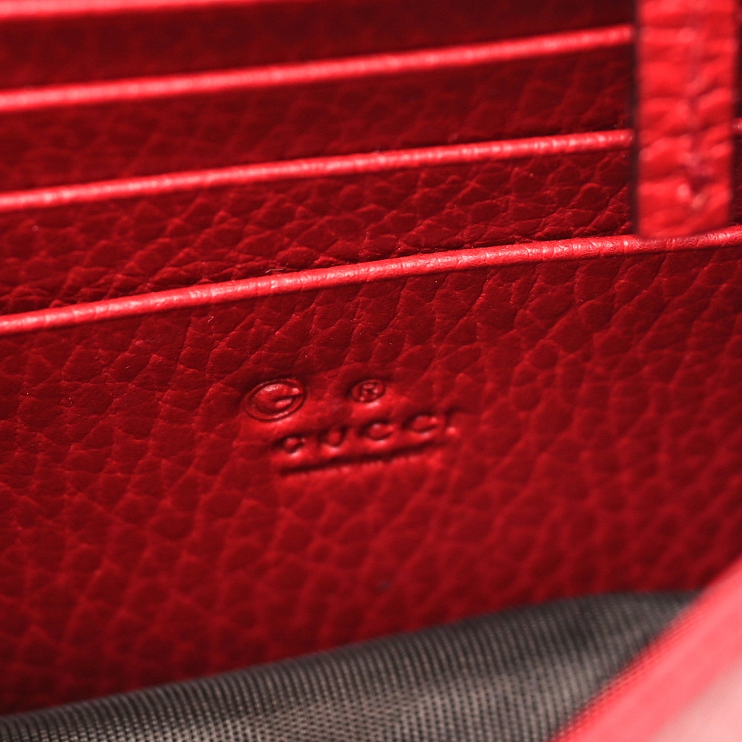 Dollar Calfskin Interlocking G Chain Wallet Red