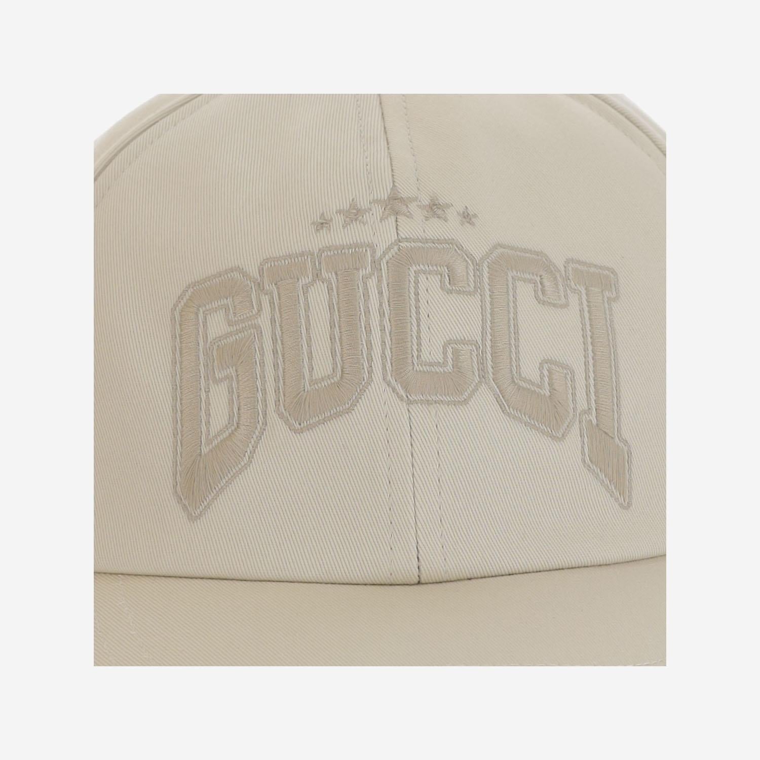 Gucci 817455 Logo-Embroidered Cotton Baseball Cap — White